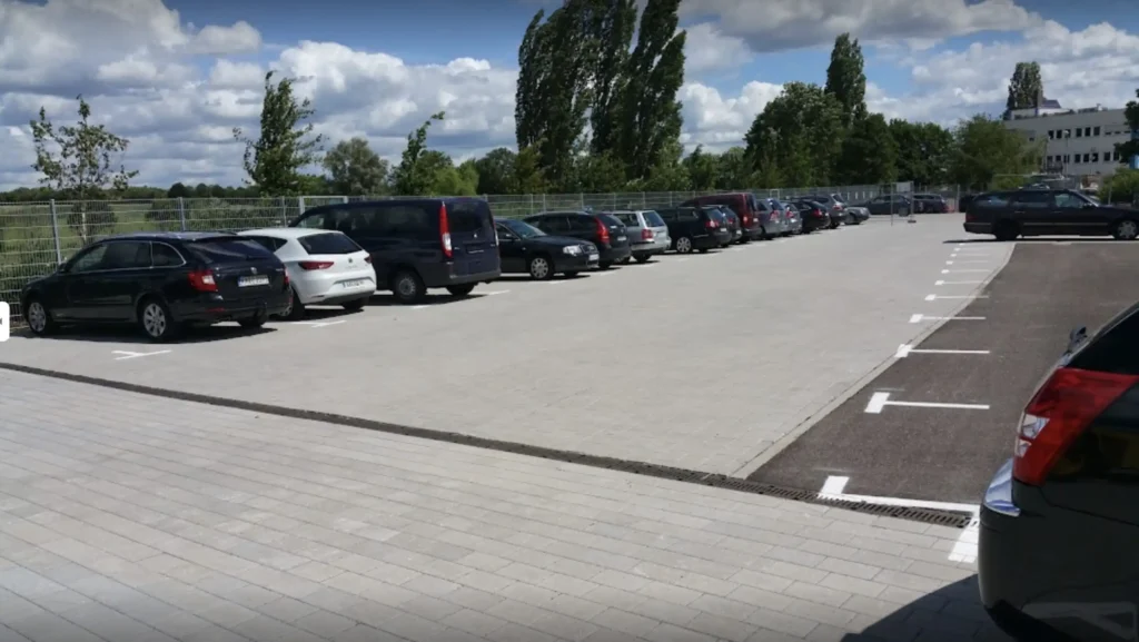 ferien parken shuttle parken stuttgart flughagen 5 - Parkplätze